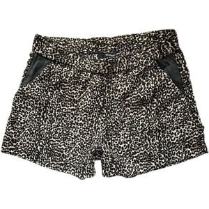 THE KOOPLES Leopard Print Shorts Women’s Size M Animal Print Pocket Detail